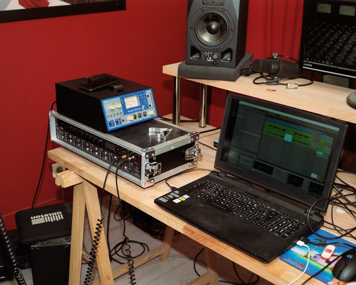 edouard_jacquinet_projects_charly_martins_08